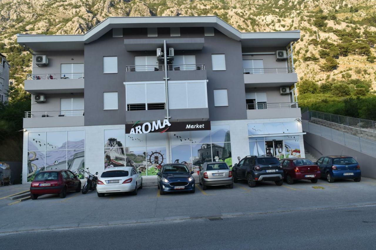 Apartments Sea View Kotor Luaran gambar