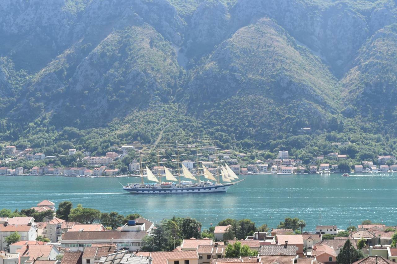 Apartments Sea View Kotor Luaran gambar