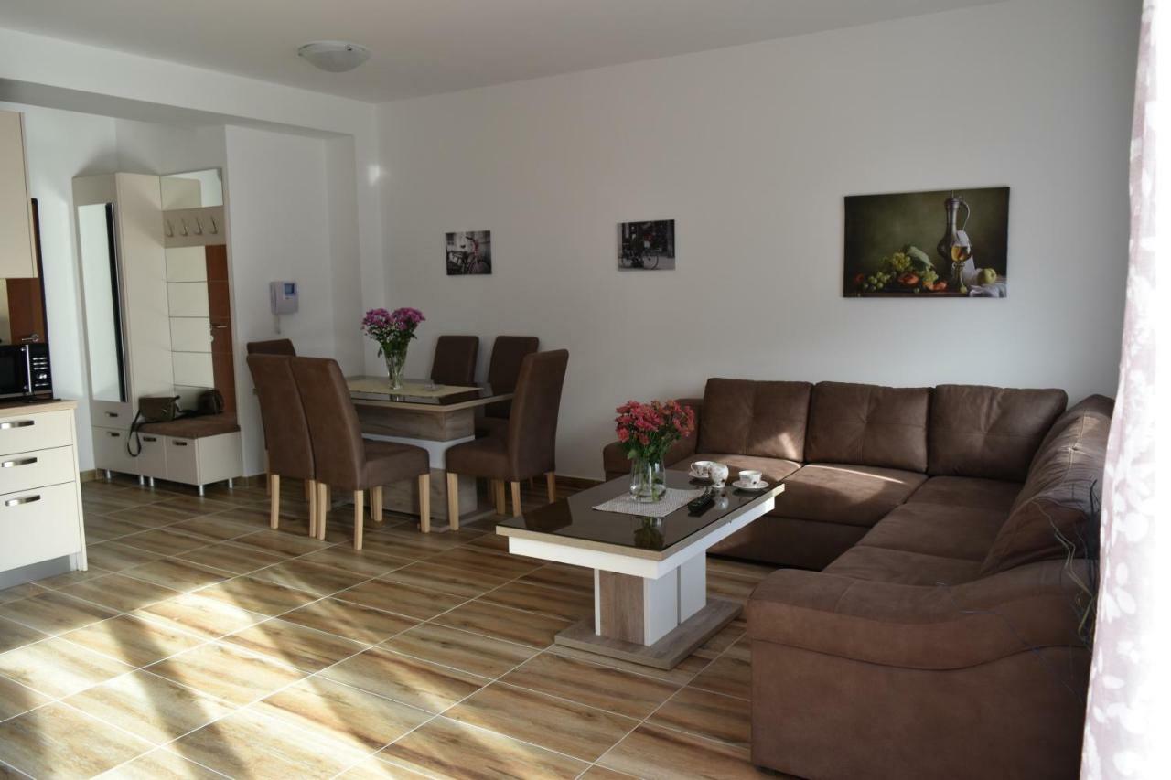 Apartments Sea View Kotor Luaran gambar