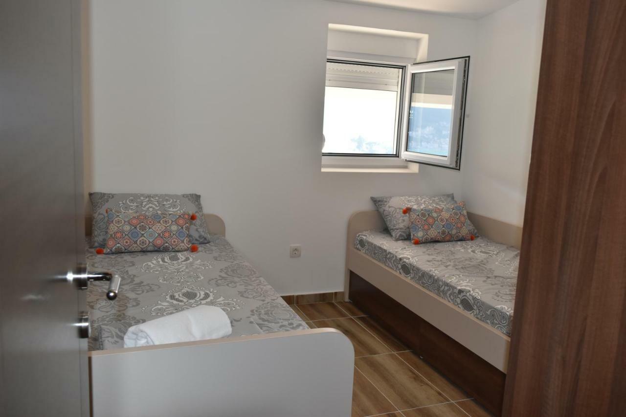 Apartments Sea View Kotor Luaran gambar