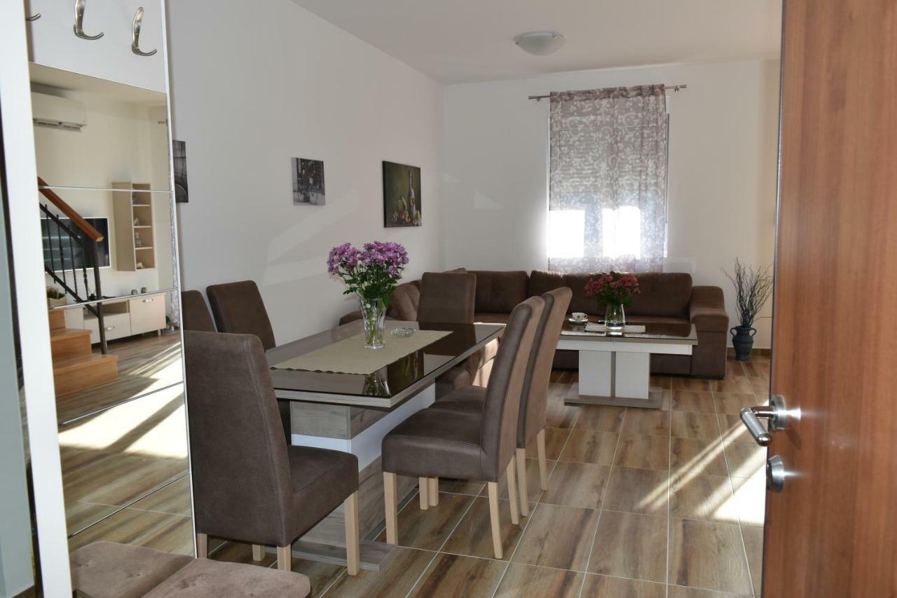 Apartments Sea View Kotor Luaran gambar