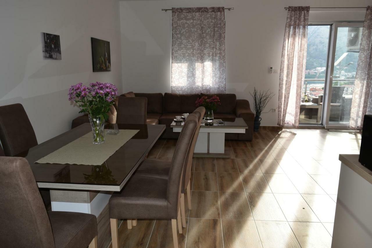 Apartments Sea View Kotor Luaran gambar