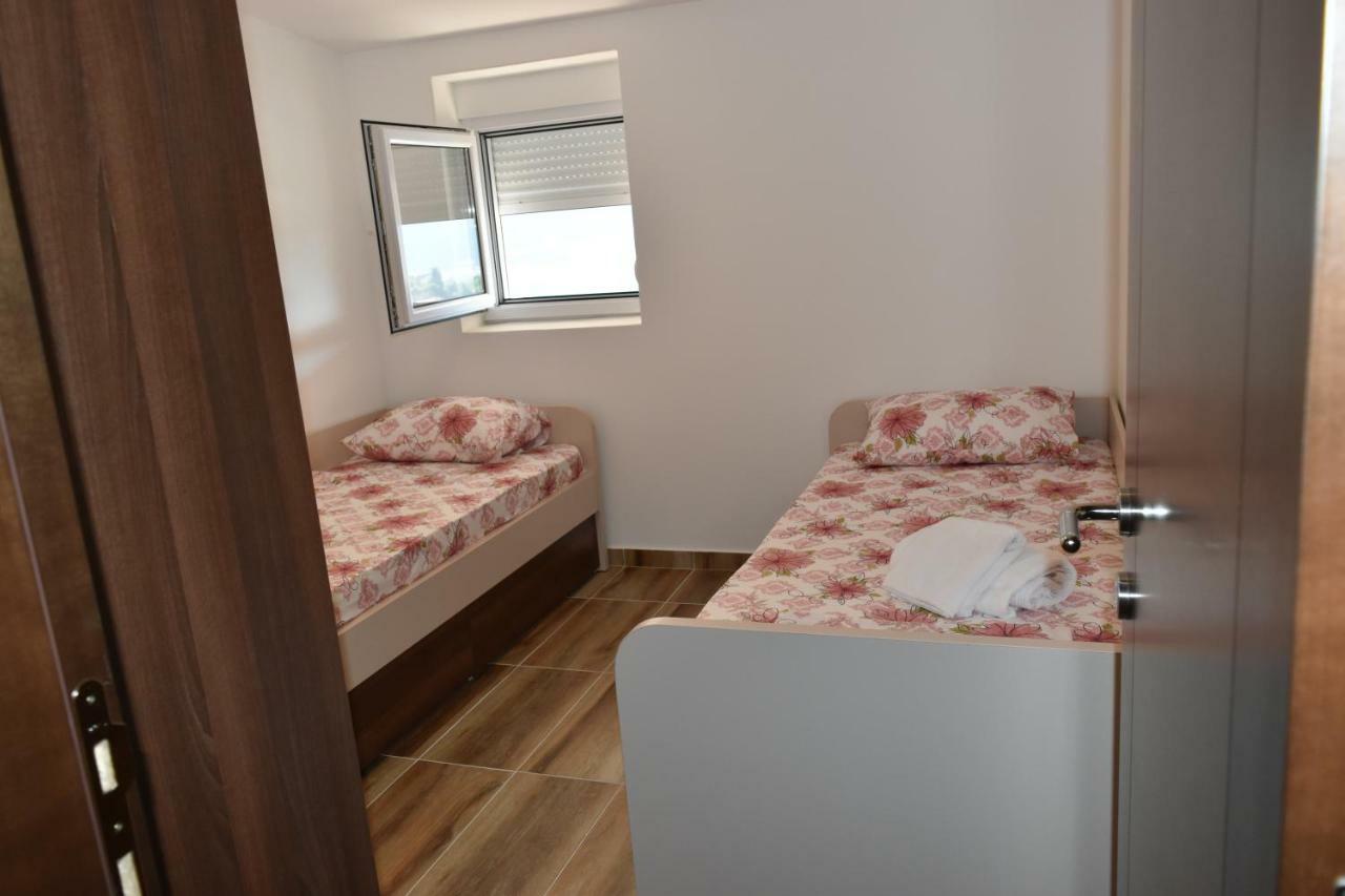 Apartments Sea View Kotor Luaran gambar
