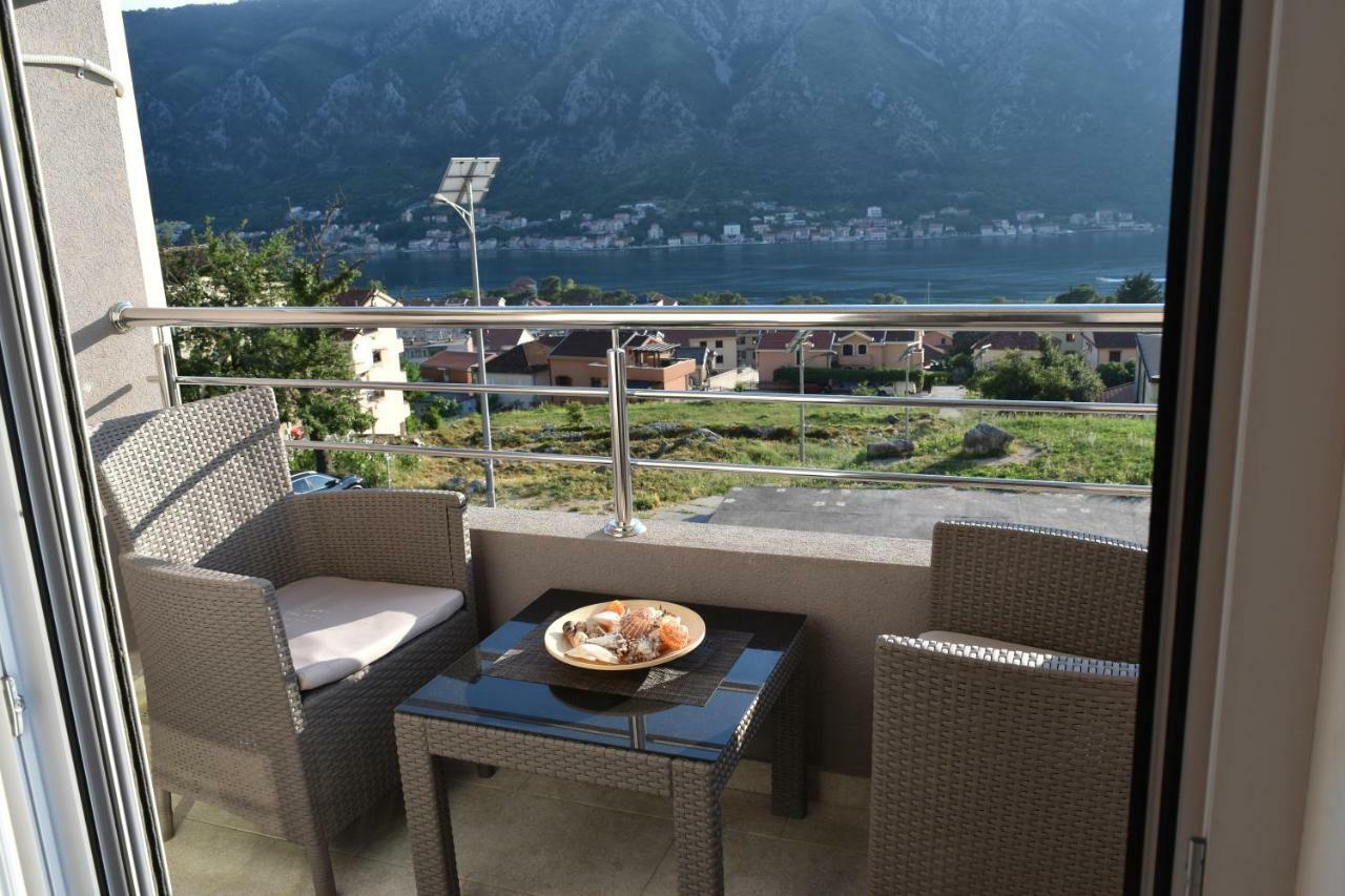 Apartments Sea View Kotor Luaran gambar