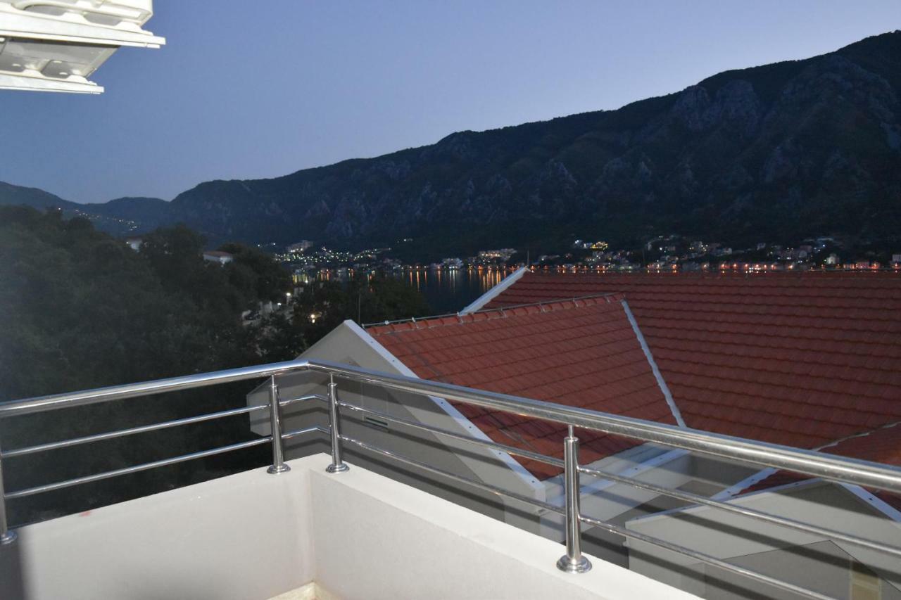Apartments Sea View Kotor Luaran gambar