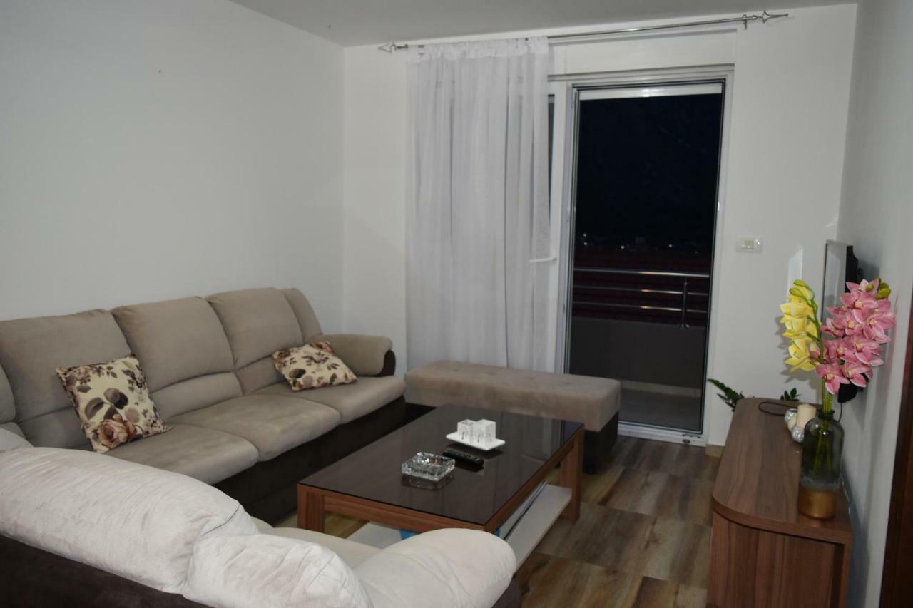 Apartments Sea View Kotor Luaran gambar