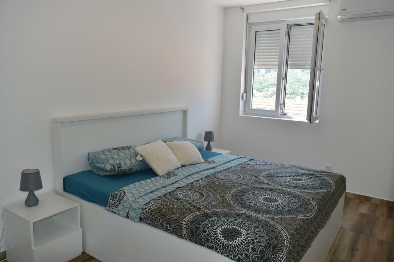 Apartments Sea View Kotor Luaran gambar